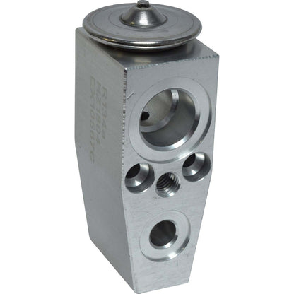 Universal Air Cond EX10567C
