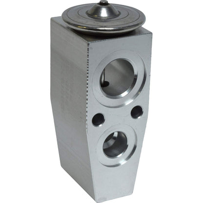Universal Air Cond EX10568C