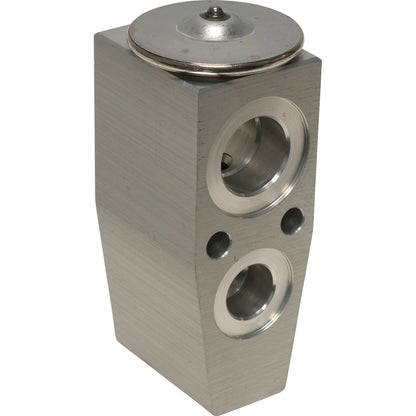 Universal Air Cond EX10579C
