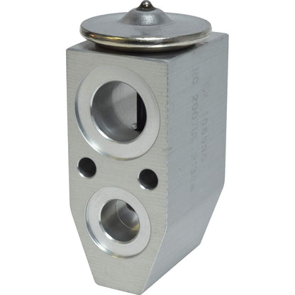 Universal Air Cond EX10653C