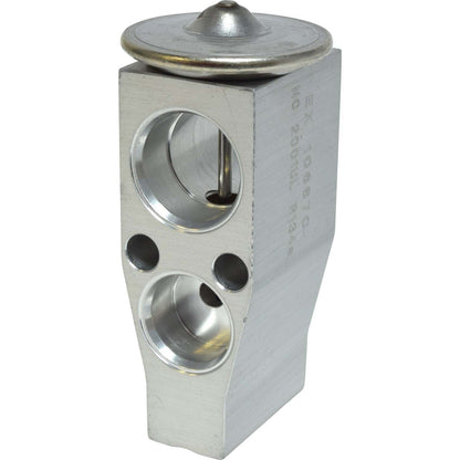 Universal Air Cond EX10667C