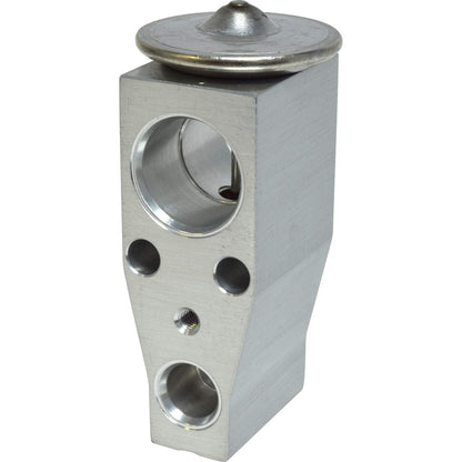 Universal Air Cond EX10667C