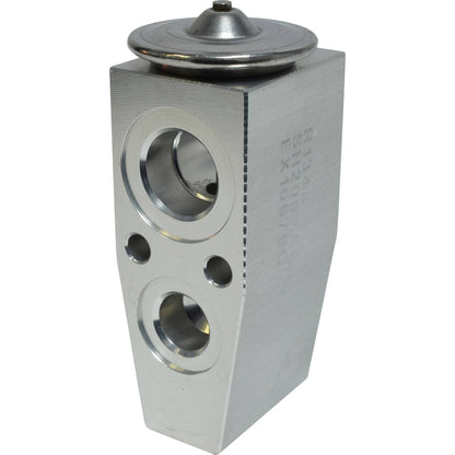 Universal Air Cond EX10670C
