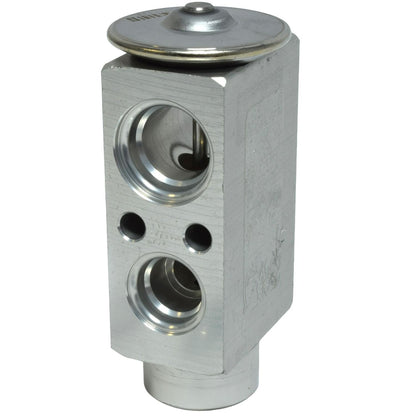 Universal Air Cond EX10672C