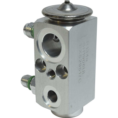 Universal Air Cond EX529517C