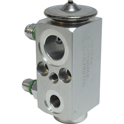 Universal Air Cond EX529517C