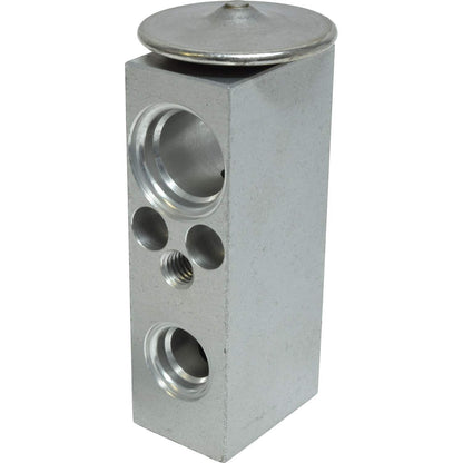 Universal Air Cond EX9011C