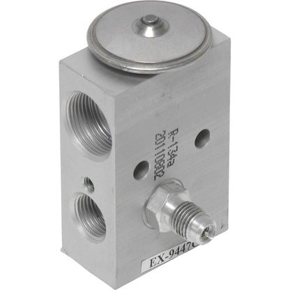 Universal Air Cond EX9447C