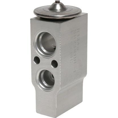 Universal Air Cond EX9719C