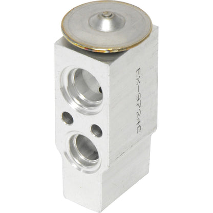 Universal Air Cond EX9724C