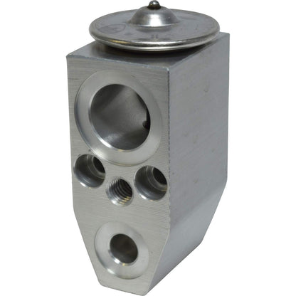 Universal Air Cond EX9743C