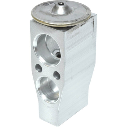 Universal Air Cond EX9774C