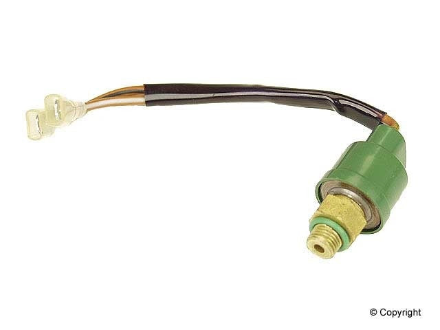 URO A/C Refrigerant Temperature Sensor 0048206710