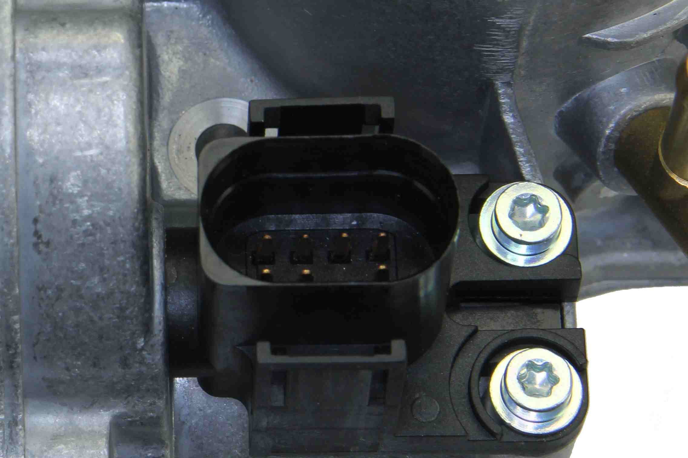 URO Fuel Injection Throttle Body Assembly 037133064J