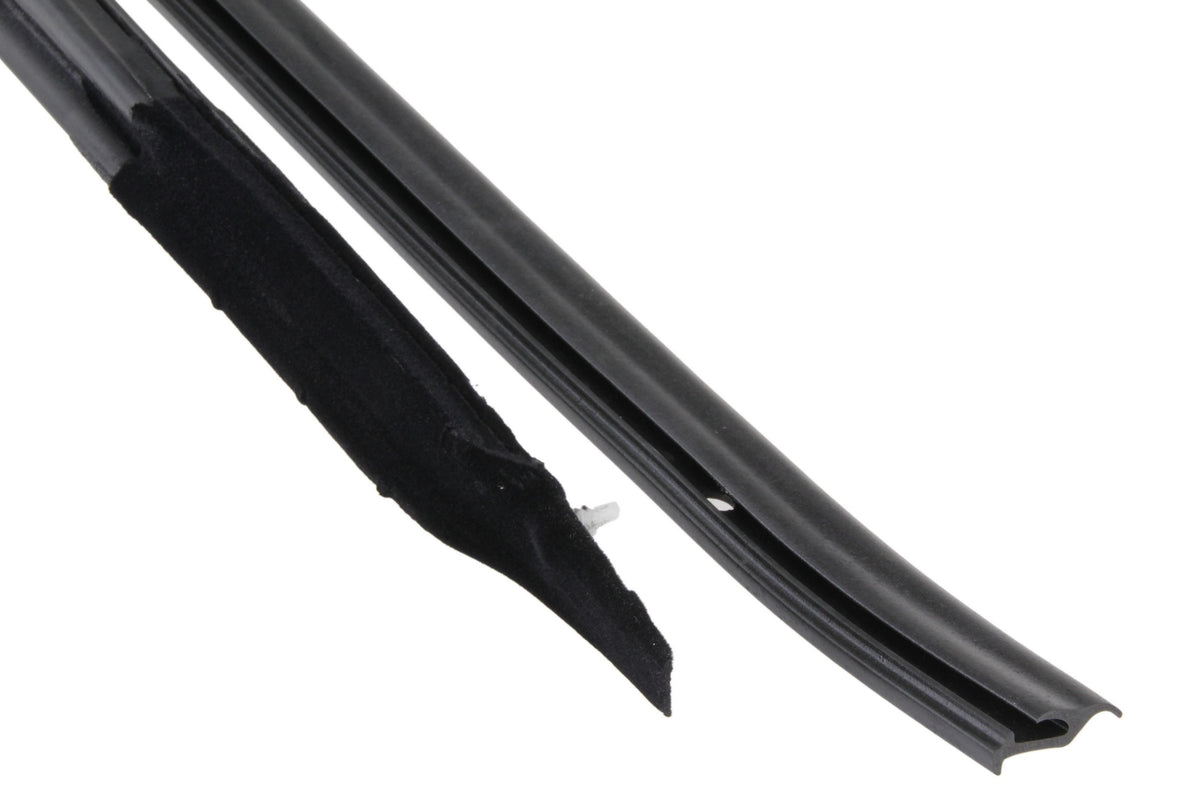 URO Door Pillar Post Seal 1076900897
