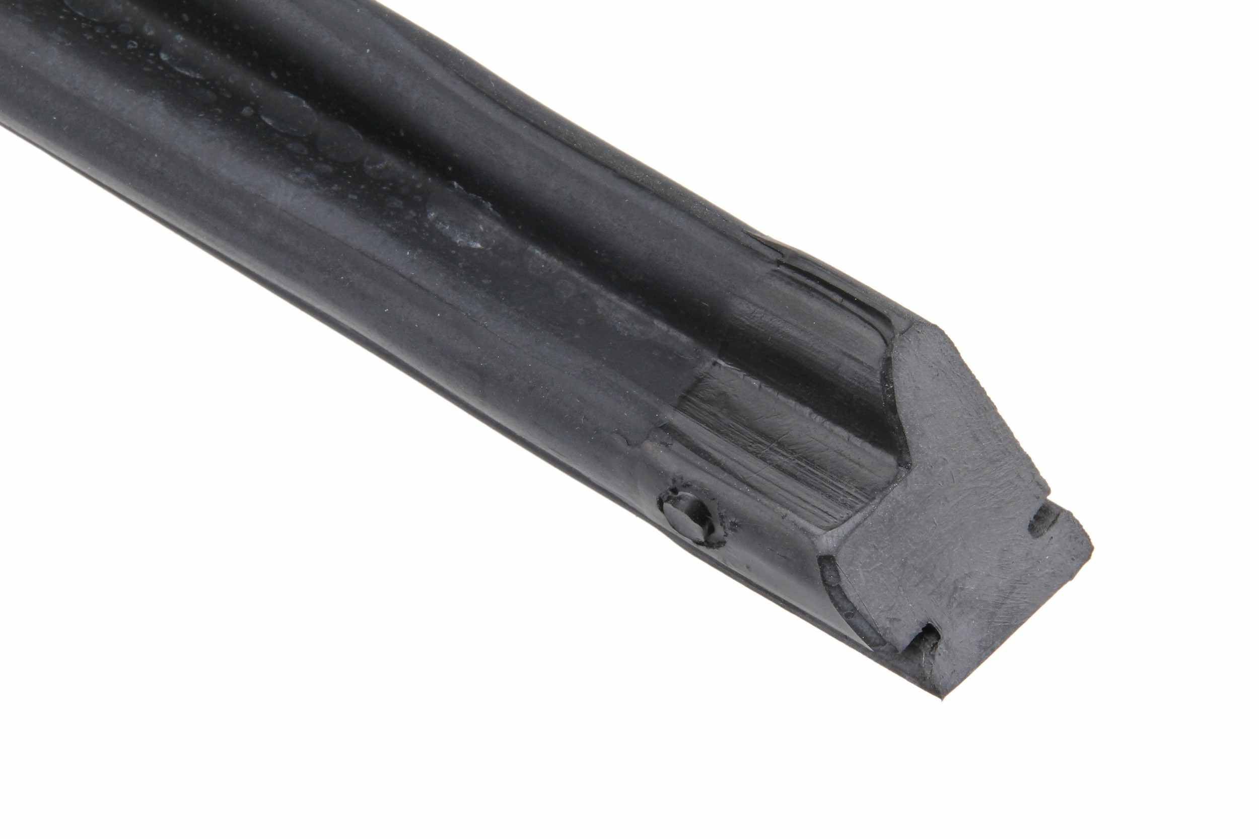 URO Convertible Top Seal 1077201078