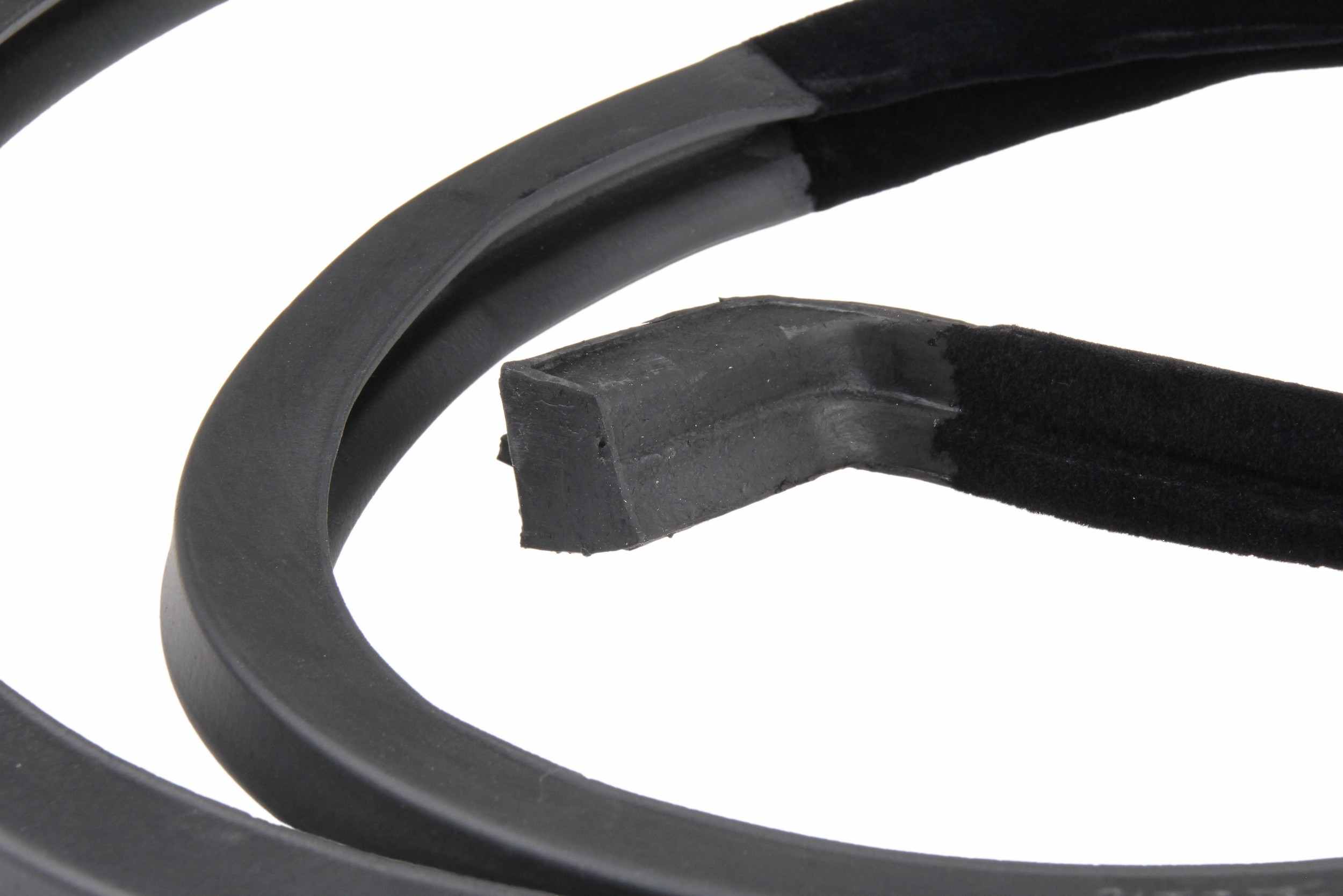 URO Convertible Top Case Seal 1137500177