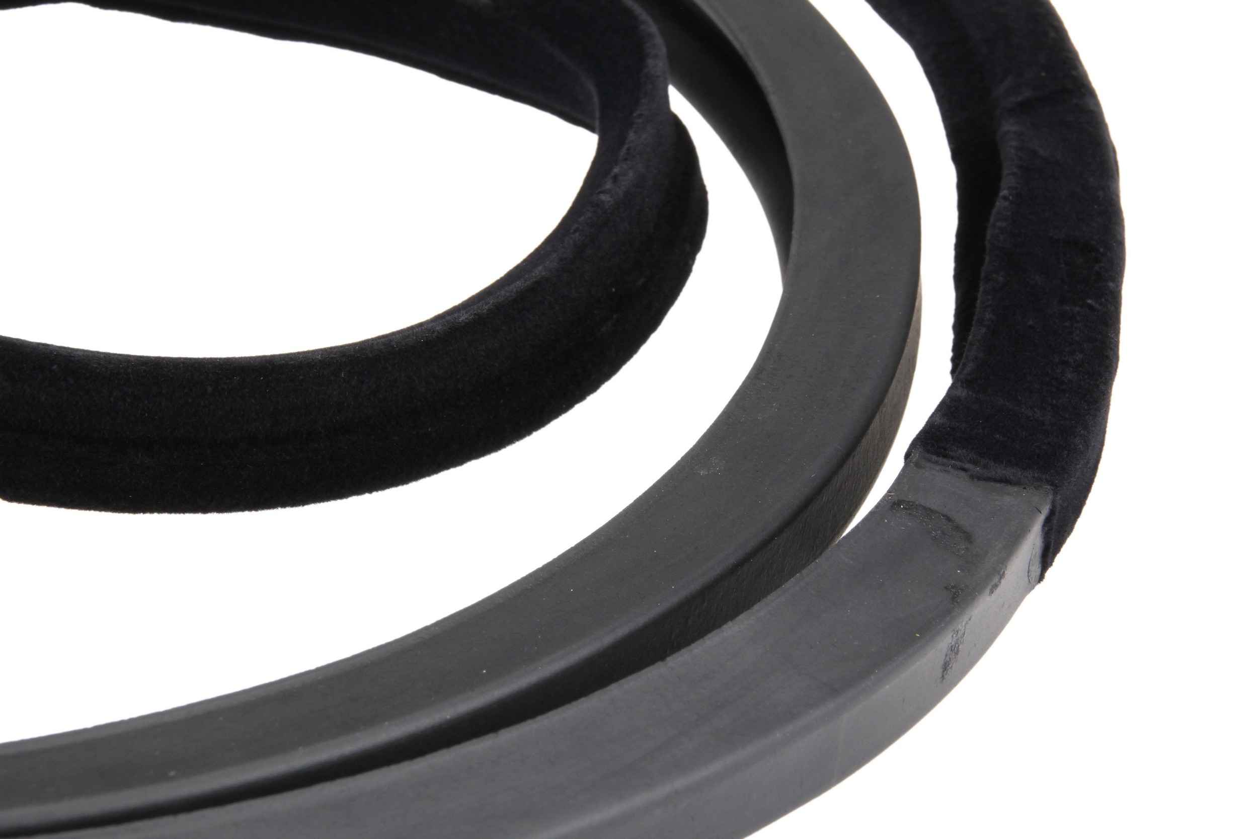 URO Convertible Top Case Seal 1137500177