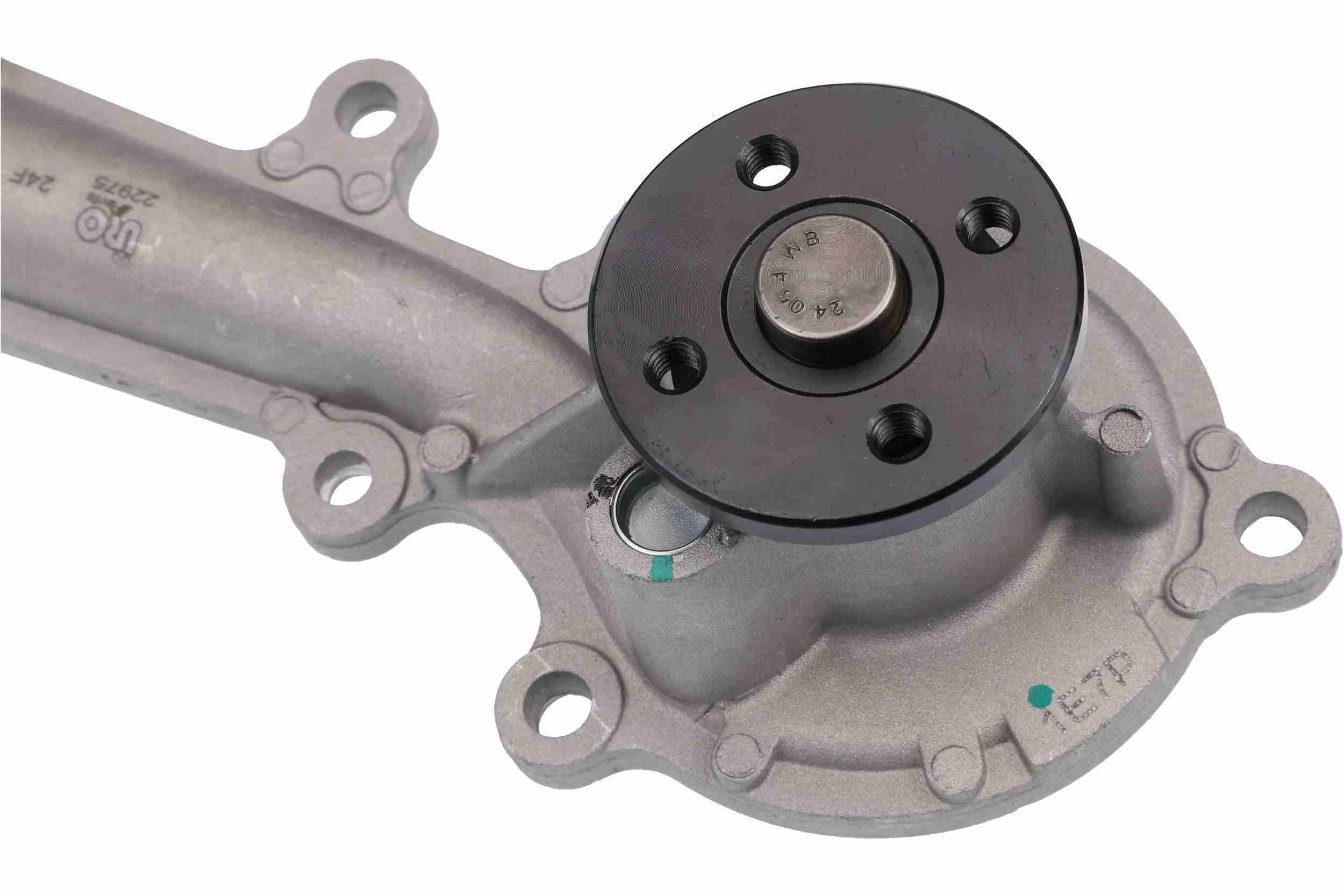 URO Engine Water Pump 1322000201