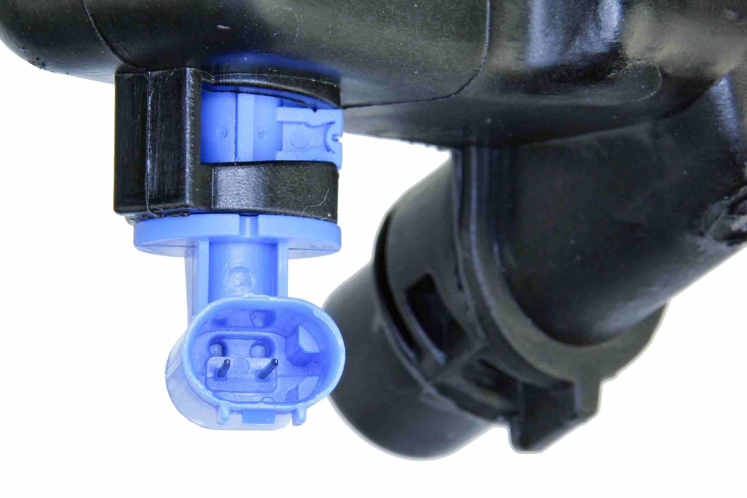 URO Engine Coolant Reservoir 17137640514