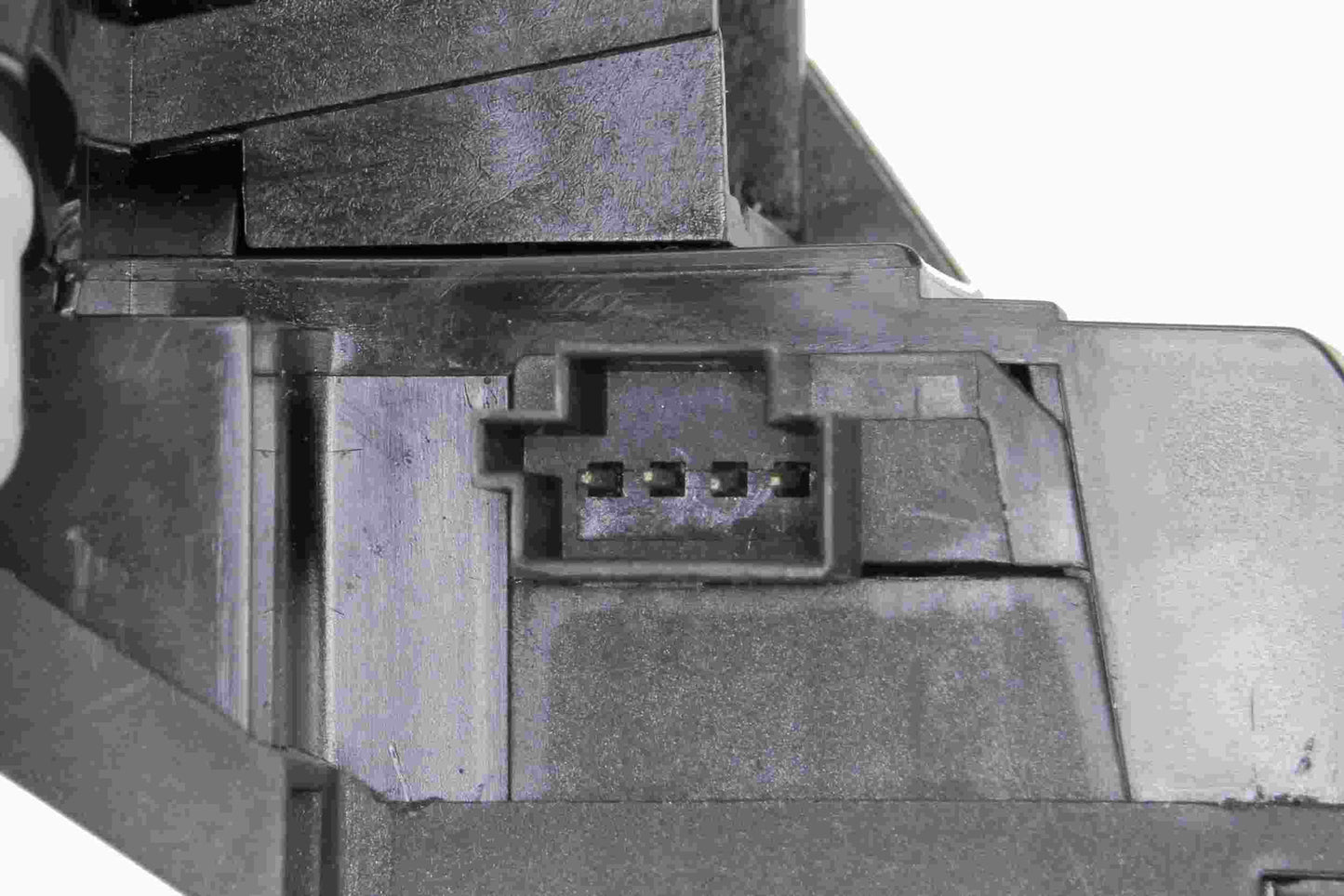 URO Trunk Lock Assembly 1717500185