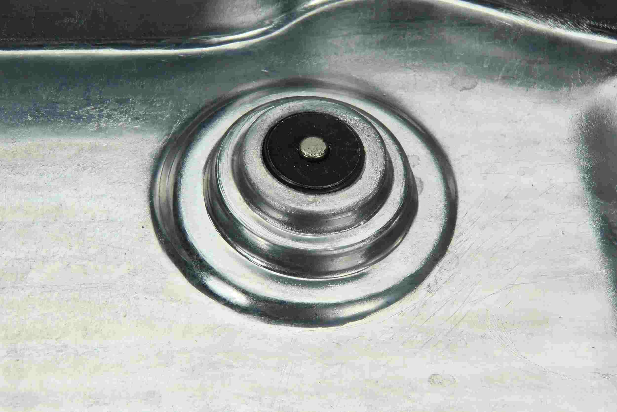 URO Transmission Oil Pan Kit 24118612901PRM