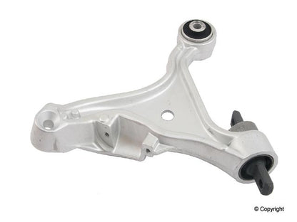URO Suspension Control Arm 30635229