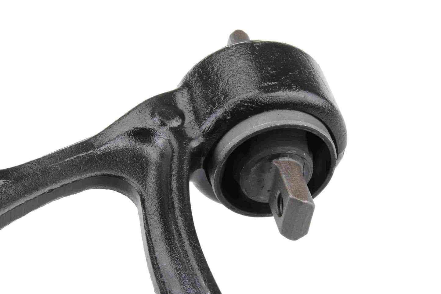 URO Suspension Control Arm 31304045