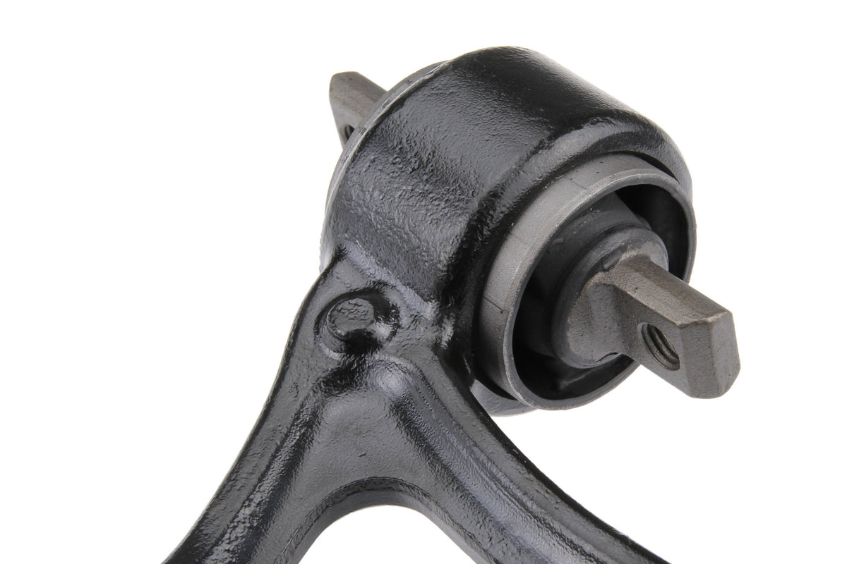URO Suspension Control Arm 31304046