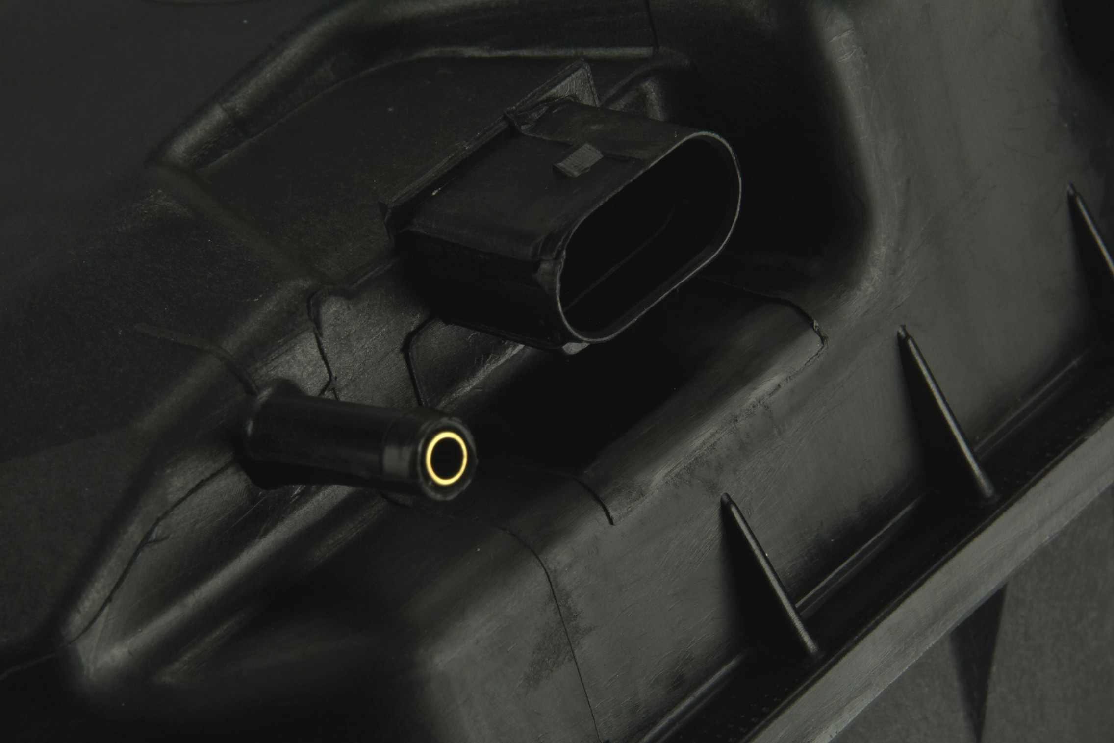 URO Engine Coolant Reservoir 420121403