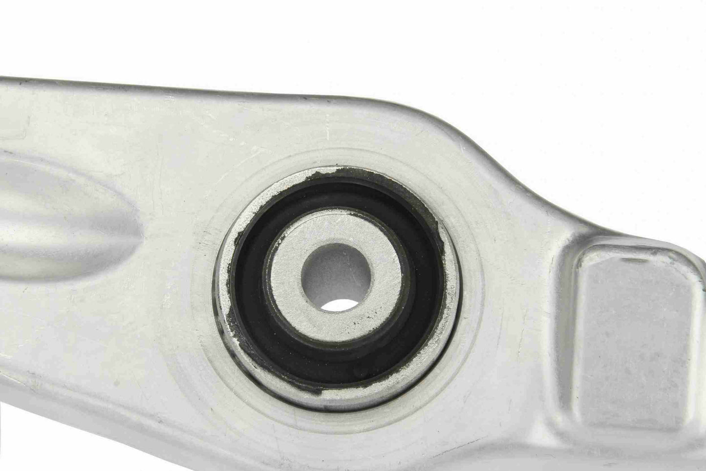 URO Suspension Control Arm and Ball Joint Assembly 4E0407151L