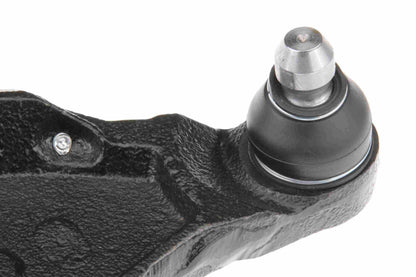 URO Suspension Control Arm 8628496