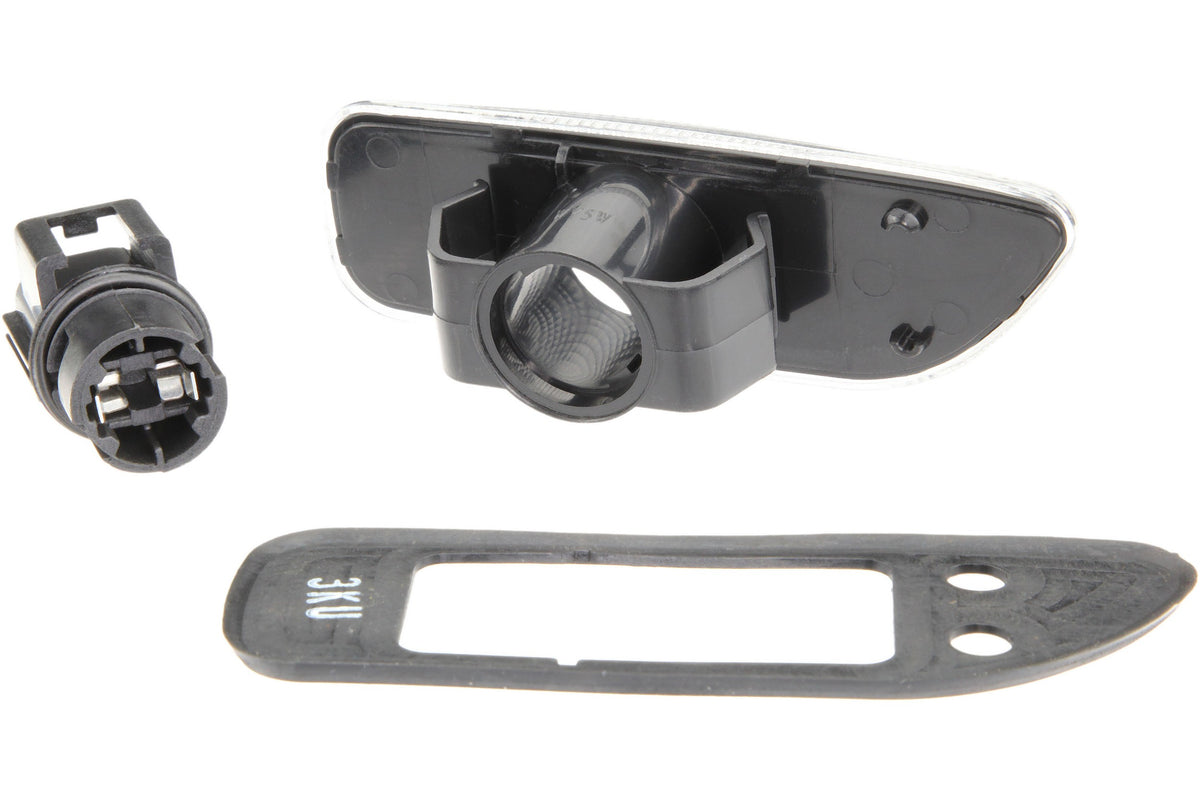 URO Side Marker Light Assembly 8658944