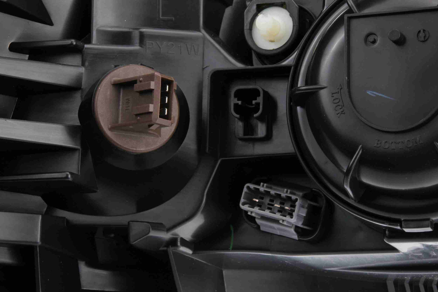 URO Headlight Lens
