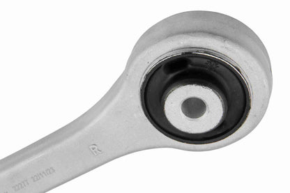 URO Suspension Control Arm and Ball Joint Assembly 8K0407506A