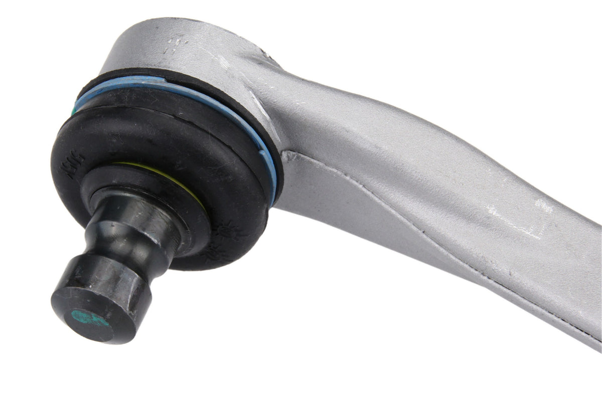 URO Suspension Control Arm and Ball Joint Assembly 8K0407510A