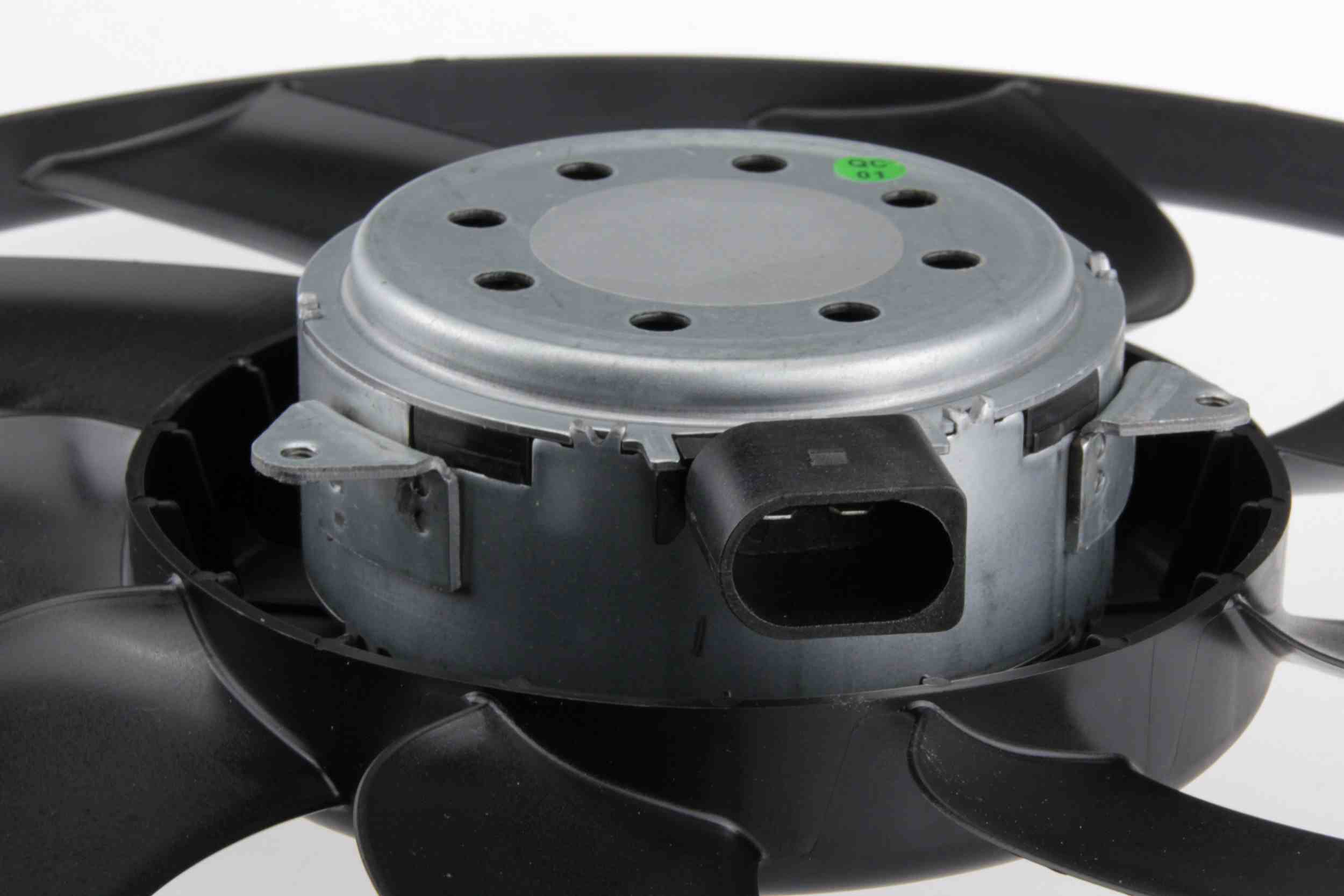 URO Auxiliary Engine Cooling Fan Assembly 8K0959455K