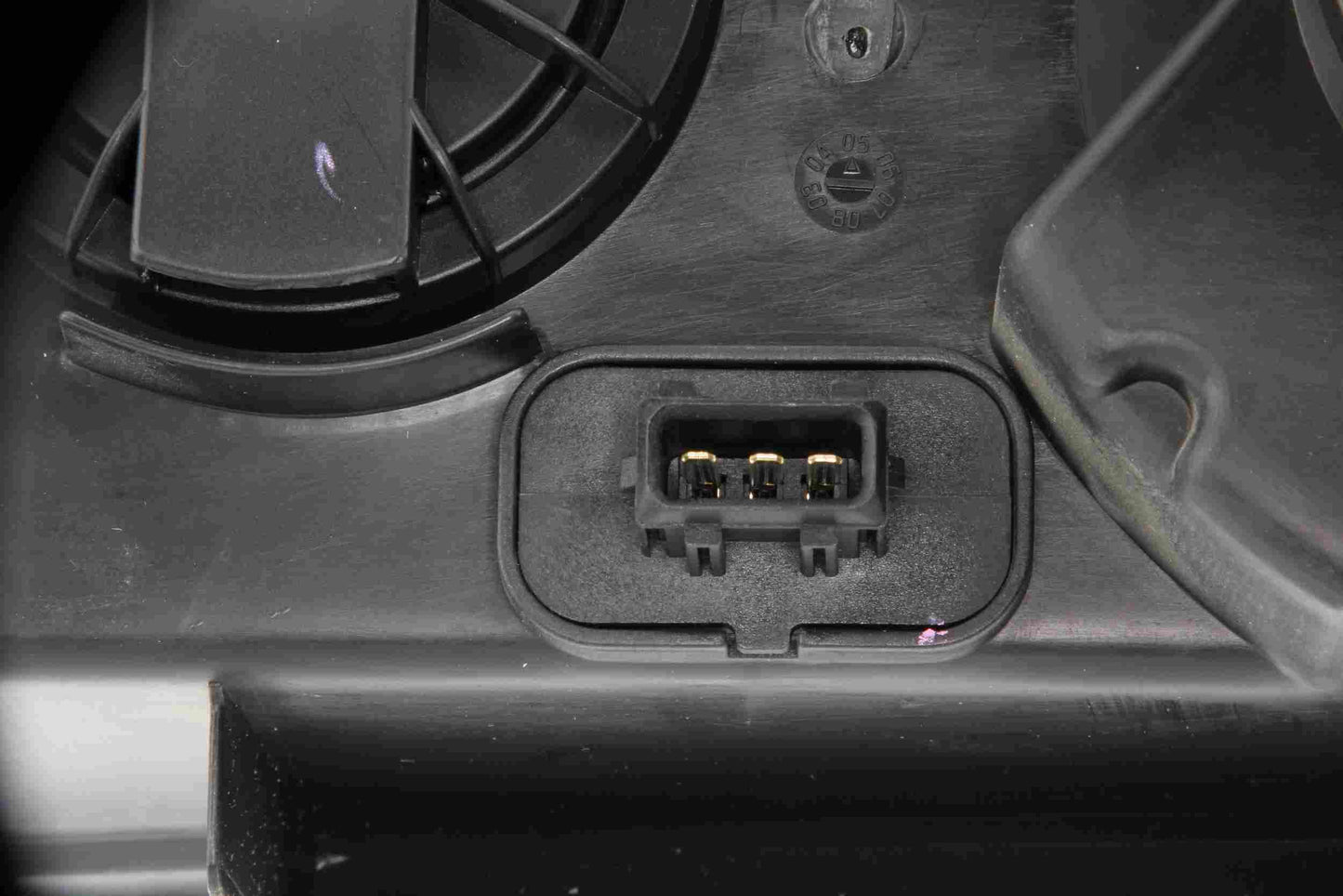 URO Headlight Assembly 9159413