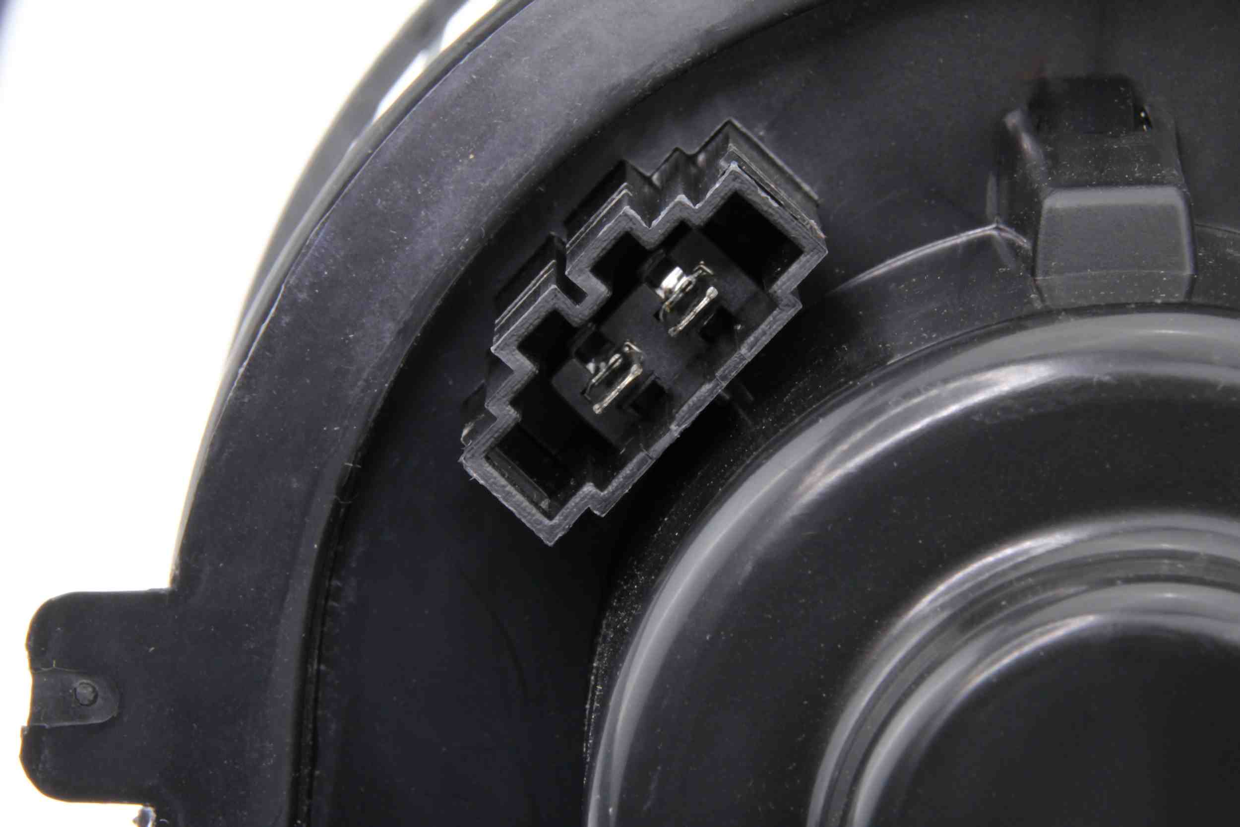 URO HVAC Blower Motor 99662410701