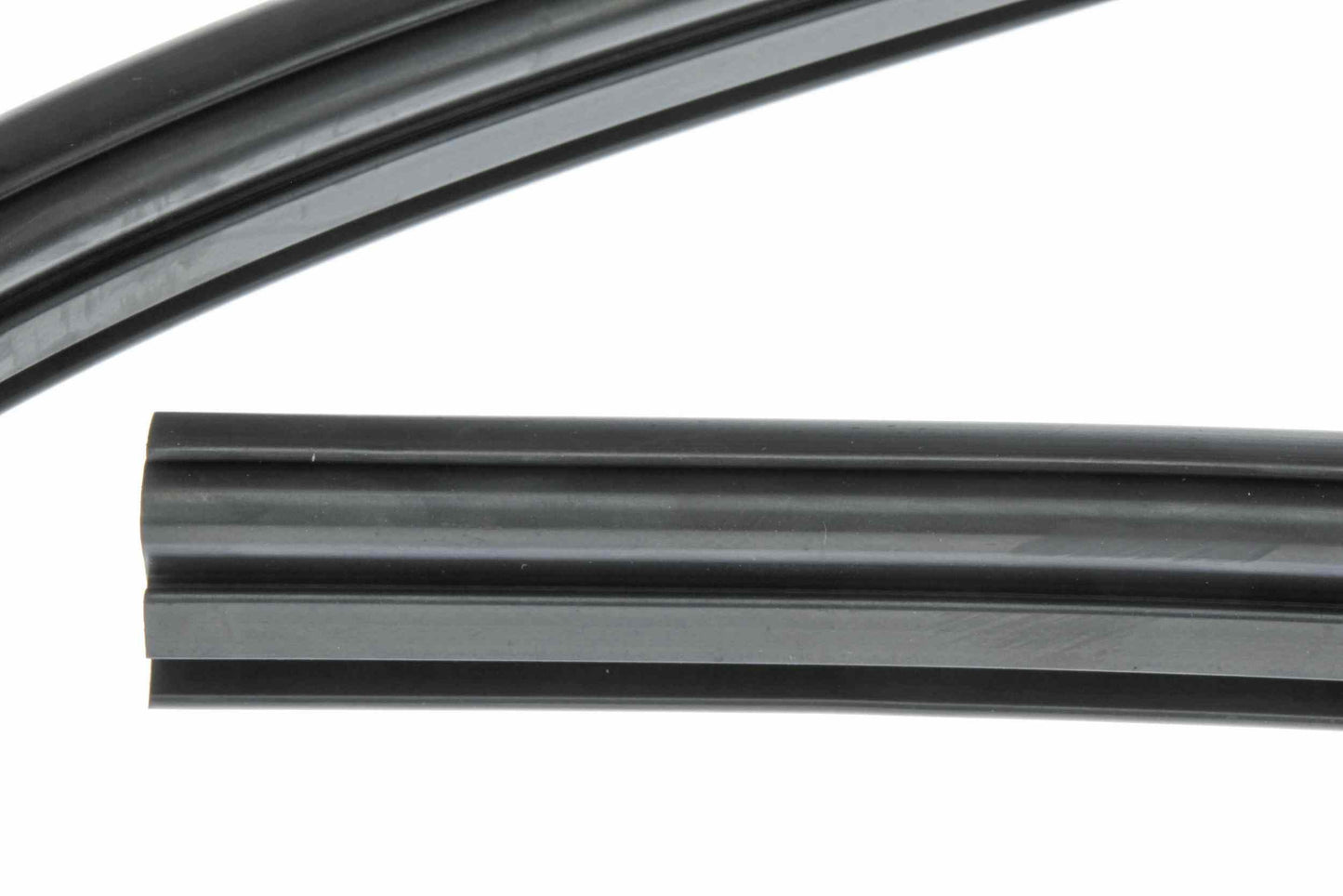 URO Windshield Seal AHH7136