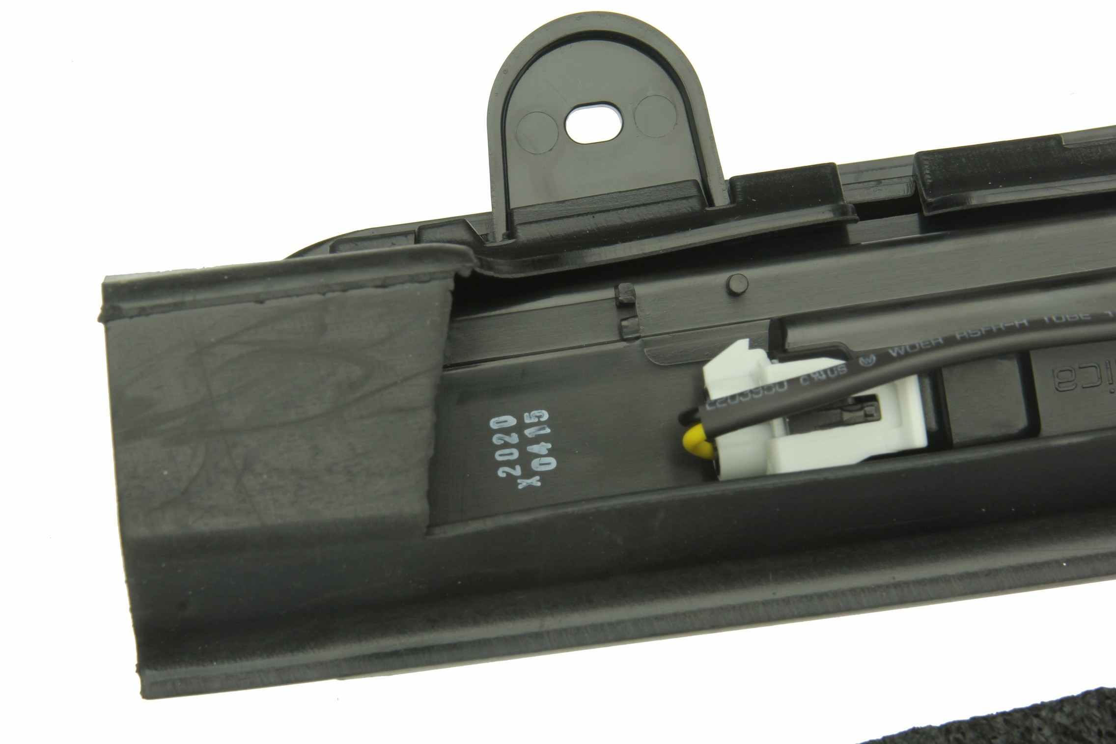 Autotecnica Center High Mount Stop Light CE1313330