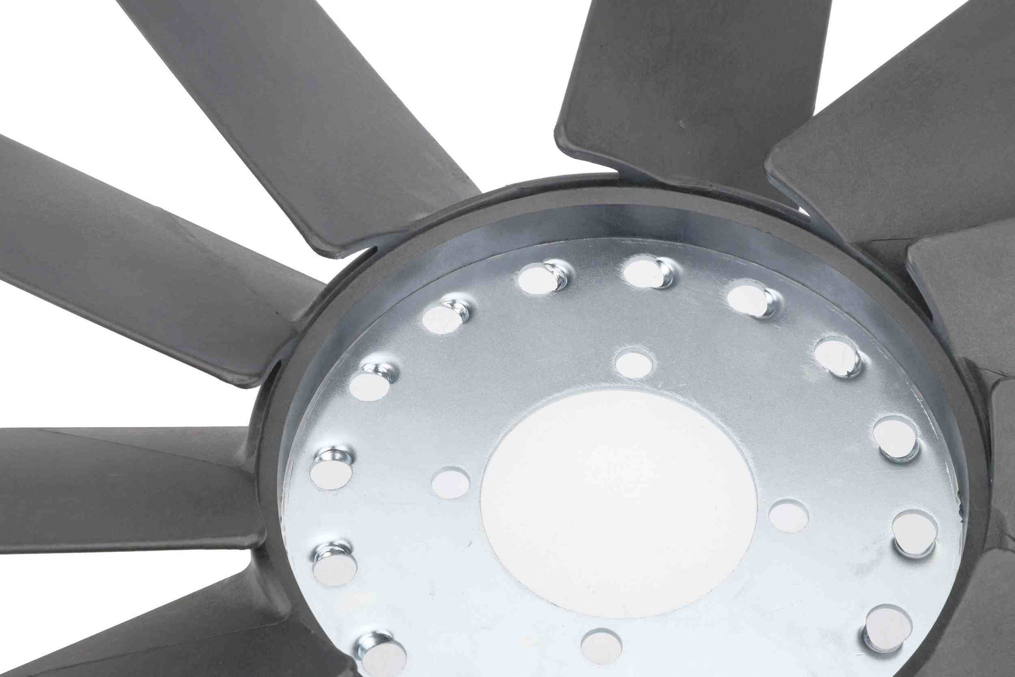 URO Engine Cooling Fan Blade ERR3439