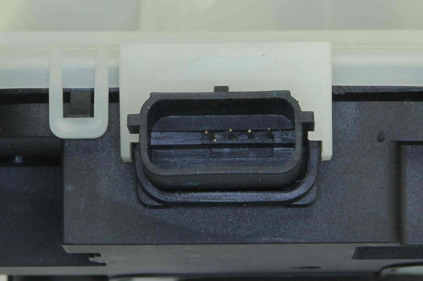 Autotecnica Door Lock Actuator FD0816415