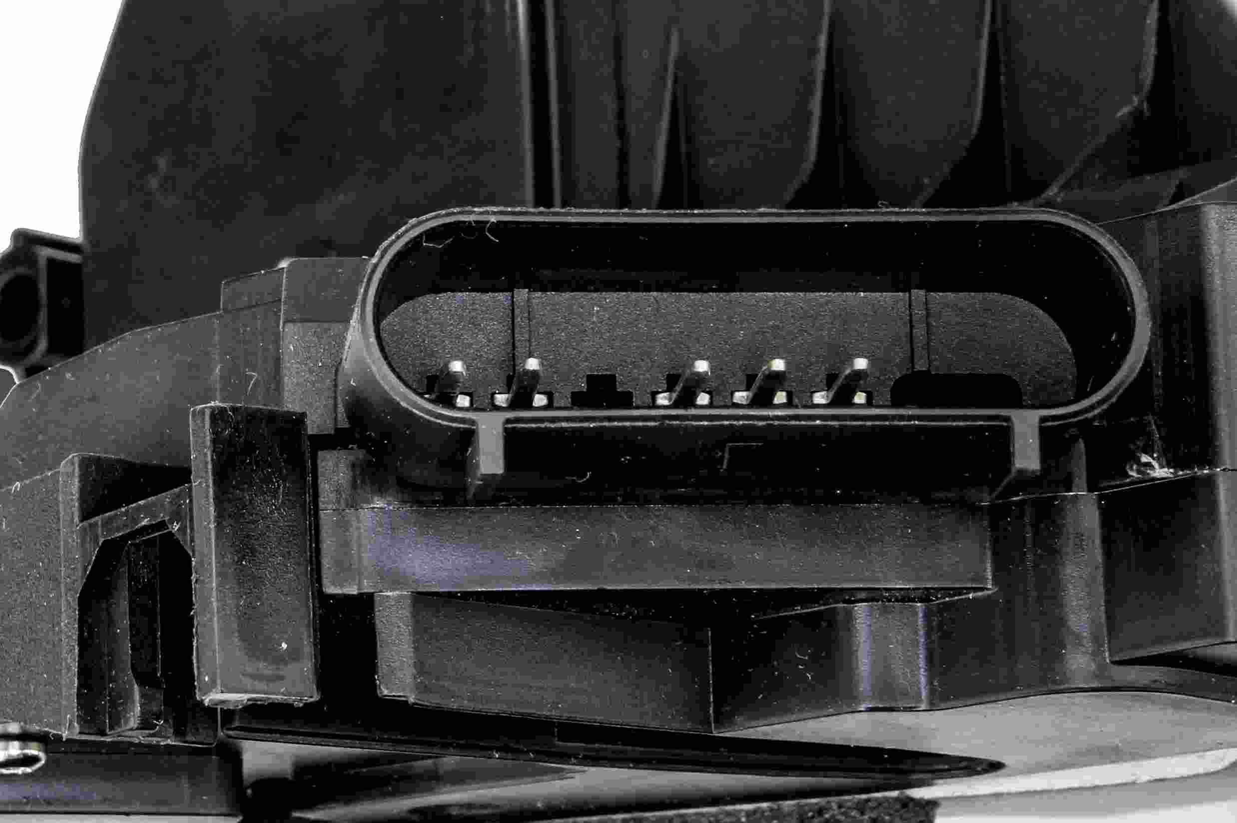 Autotecnica Door Lock Actuator FD0816423