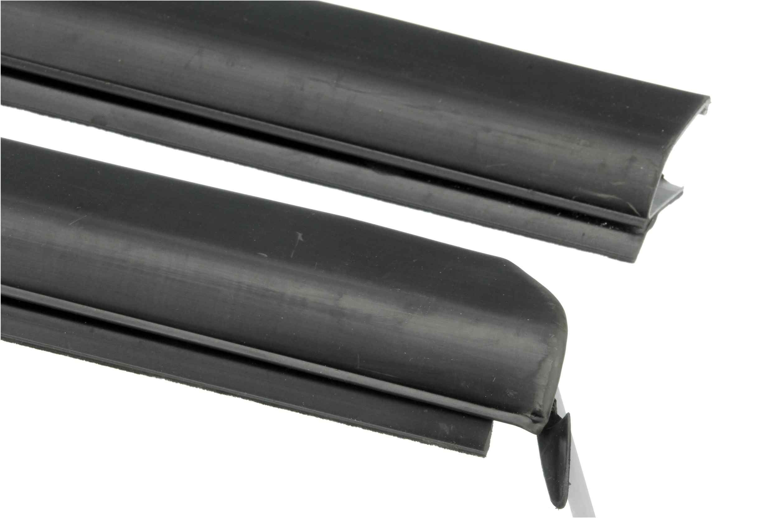 Autotecnica Door Window Belt Weatherstrip FD0818142