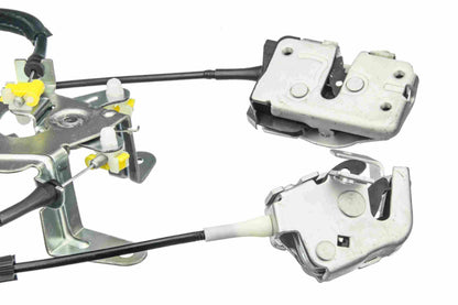 Autotecnica Door Latch Assembly FD0818446
