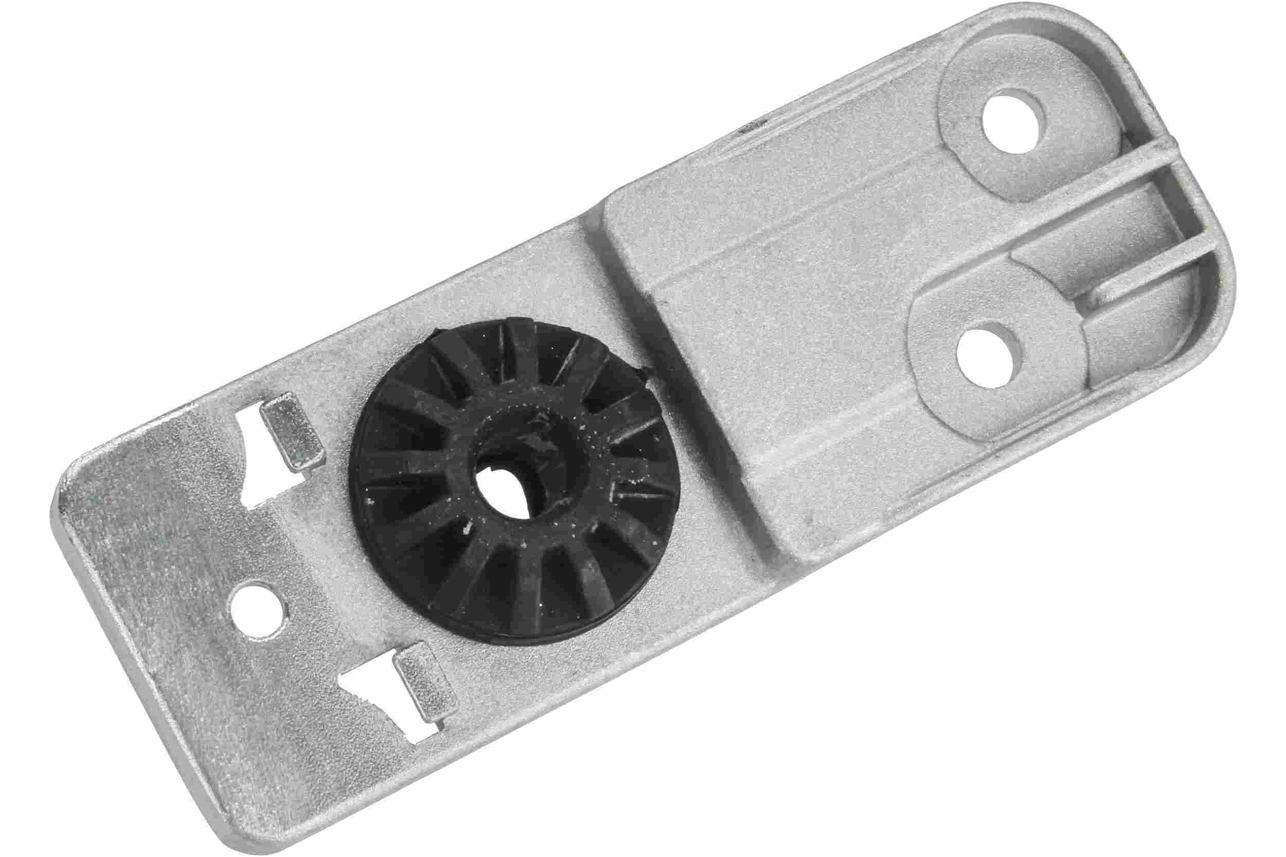 Autotecnica Radiator Mount Bracket GM0716057