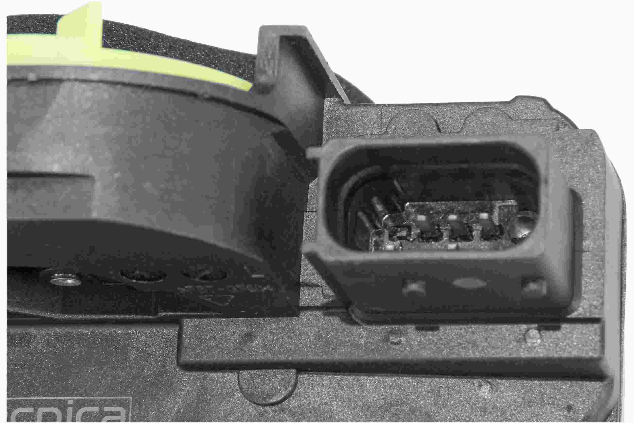 Autotecnica Door Lock Actuator GM0816083