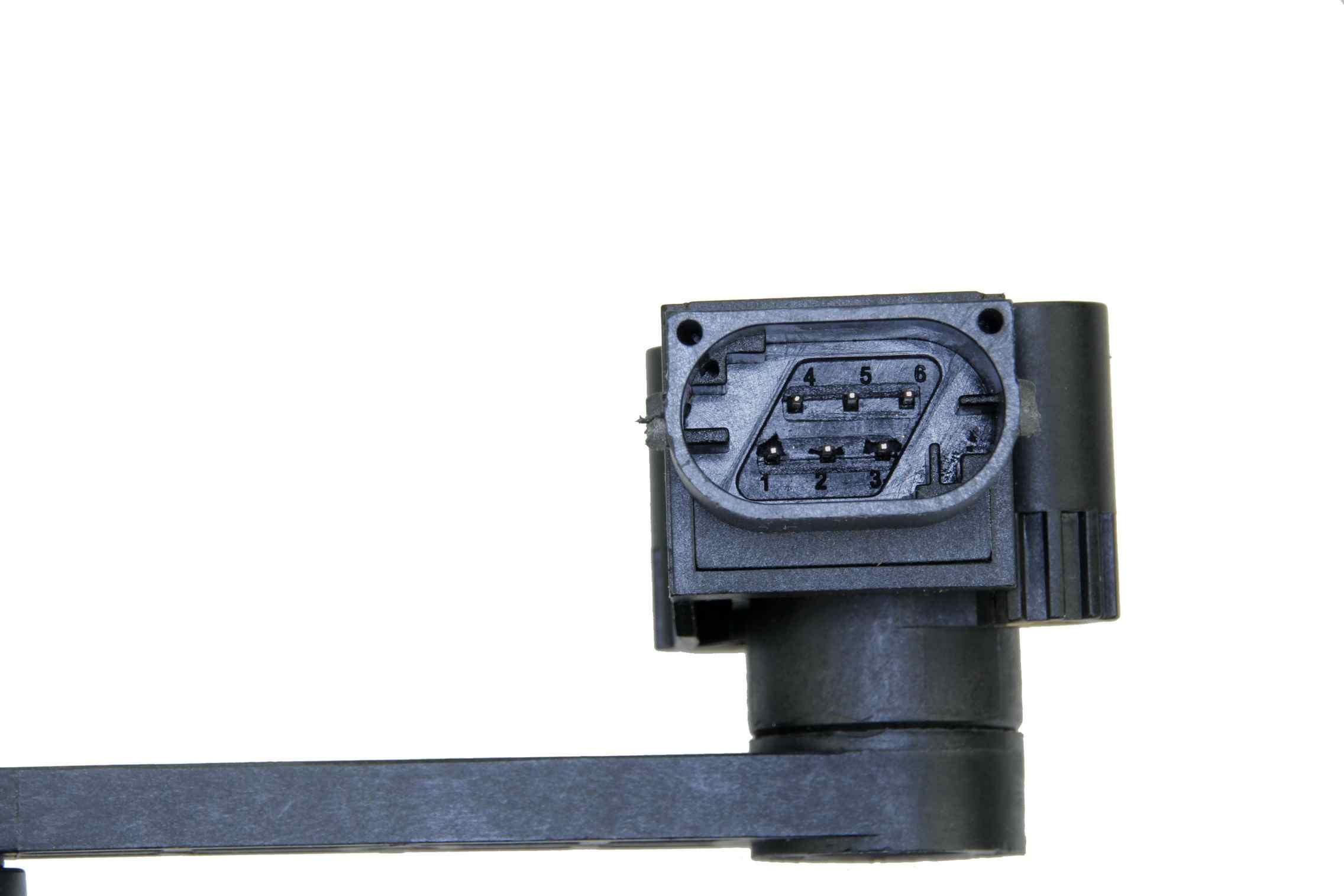 URO Suspension Ride Height Sensor LR014585