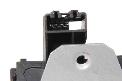 URO Trunk Lock Actuator Motor LR016678